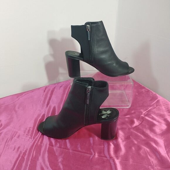 Donald J Pliner INKA Women's SZ 8M Black Leather Open Toe Zip Bootie. - Picture 1 of 10
